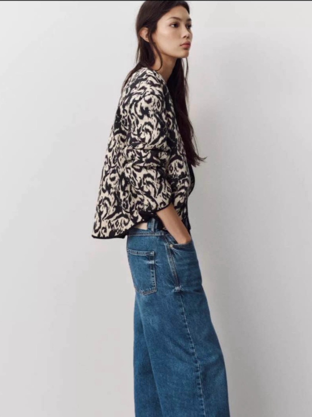 Zara Black & White Animal Print Puffer /
Quilted Jacket XS